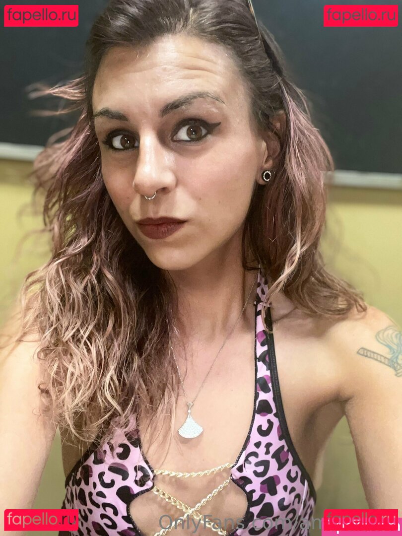 amaze.me Nude Onlyfans Photo 11