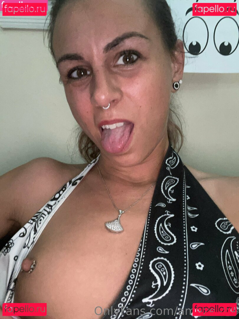 amaze.me Nude Onlyfans Photo 9