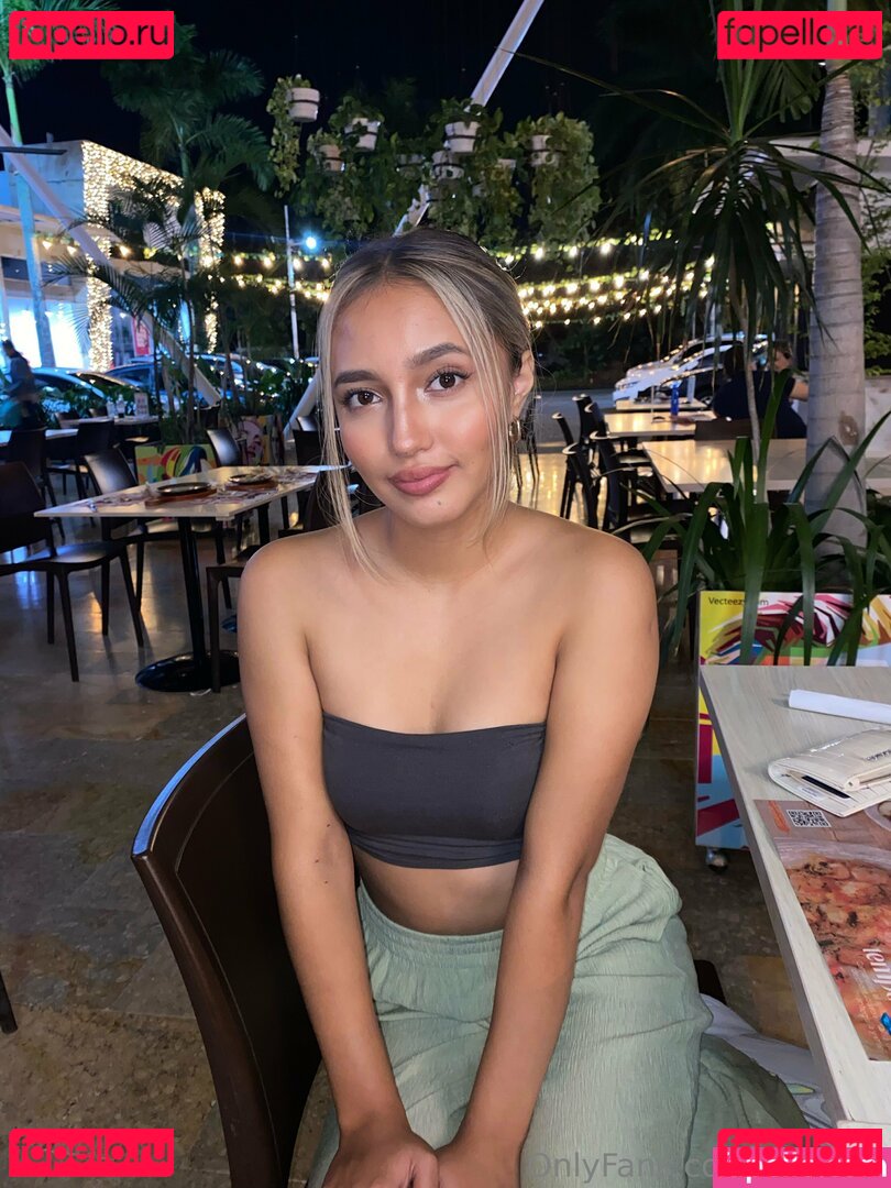 lunaluiz Nude Onlyfans Photo 7