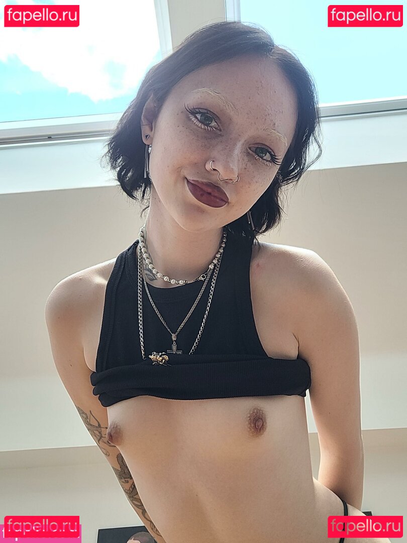 anoravipi Nude Onlyfans Photo 10