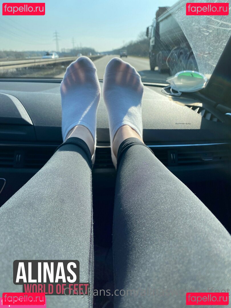alinasworldoffeet Nude Onlyfans Photo 37
