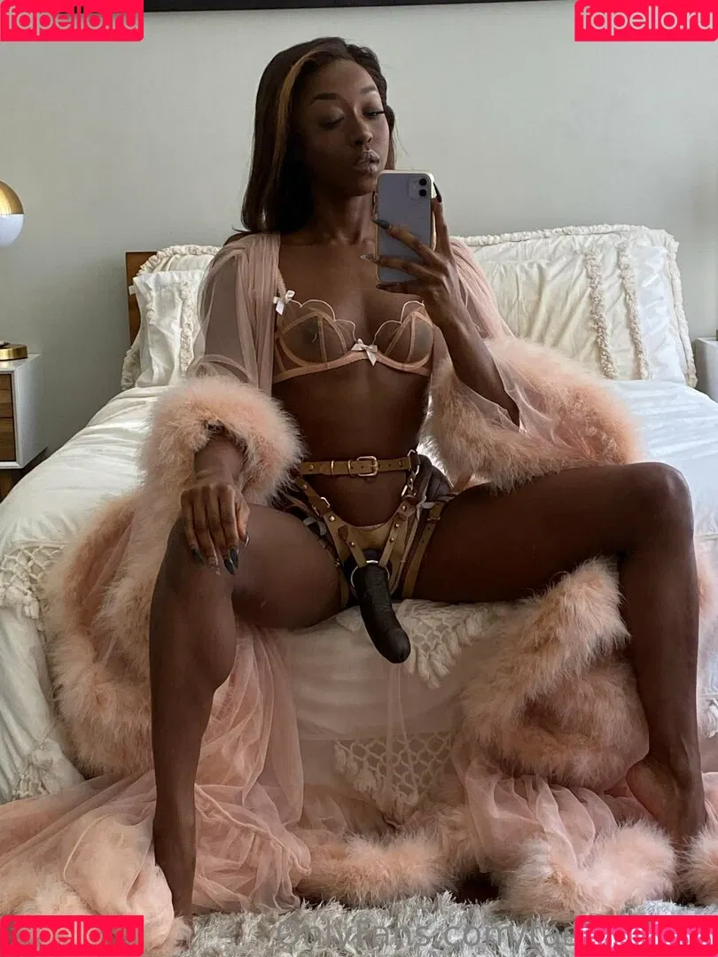 tashablack Onlyfans Photo Gallery 