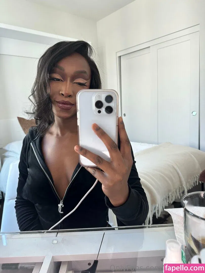 tashablack Onlyfans Photo Gallery 