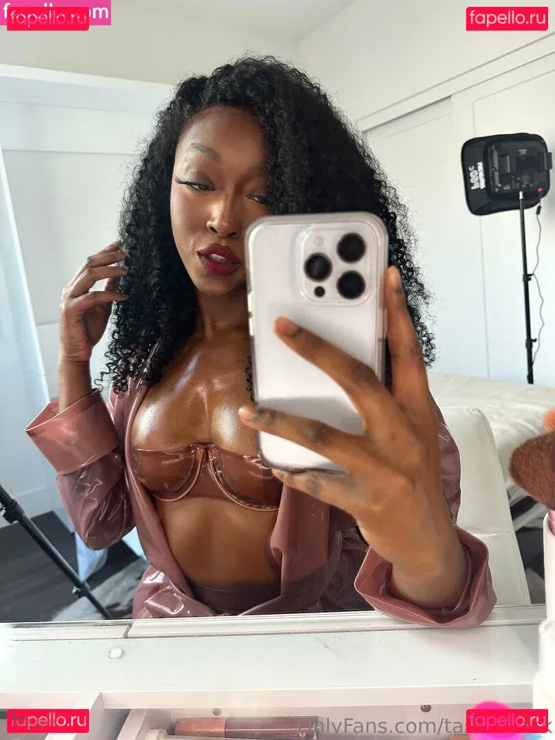 tashablack Onlyfans Photo Gallery 