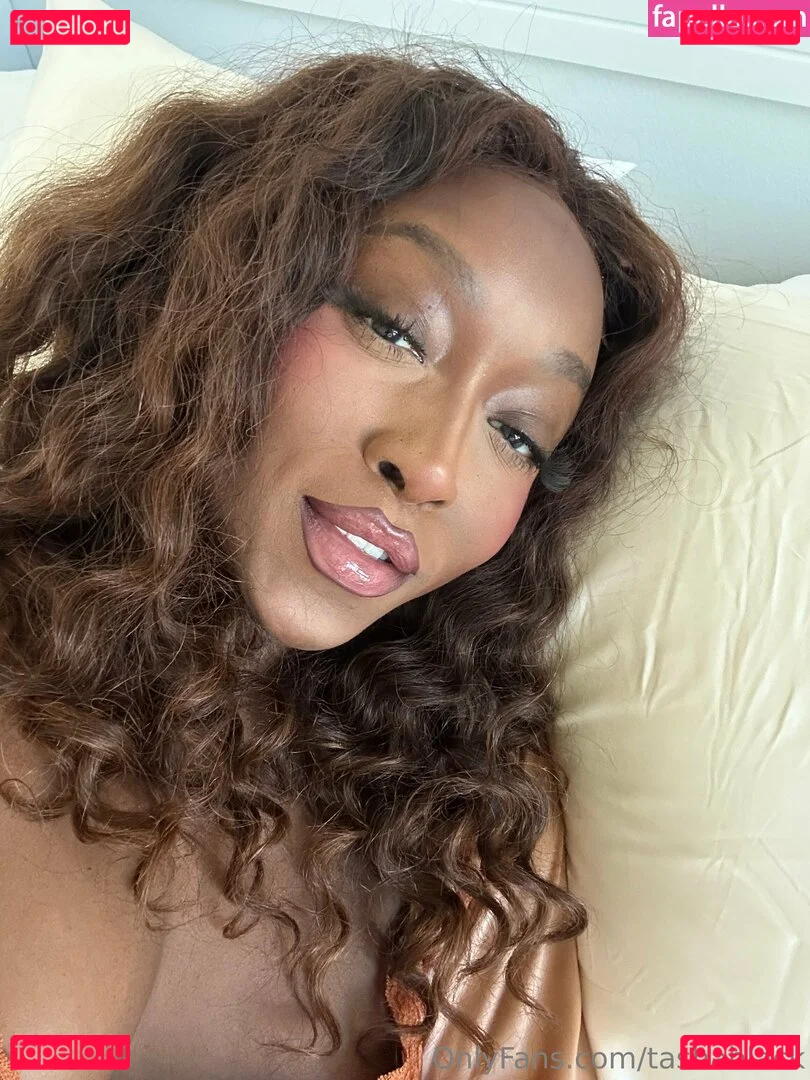 tashablack Onlyfans Photo Gallery 
