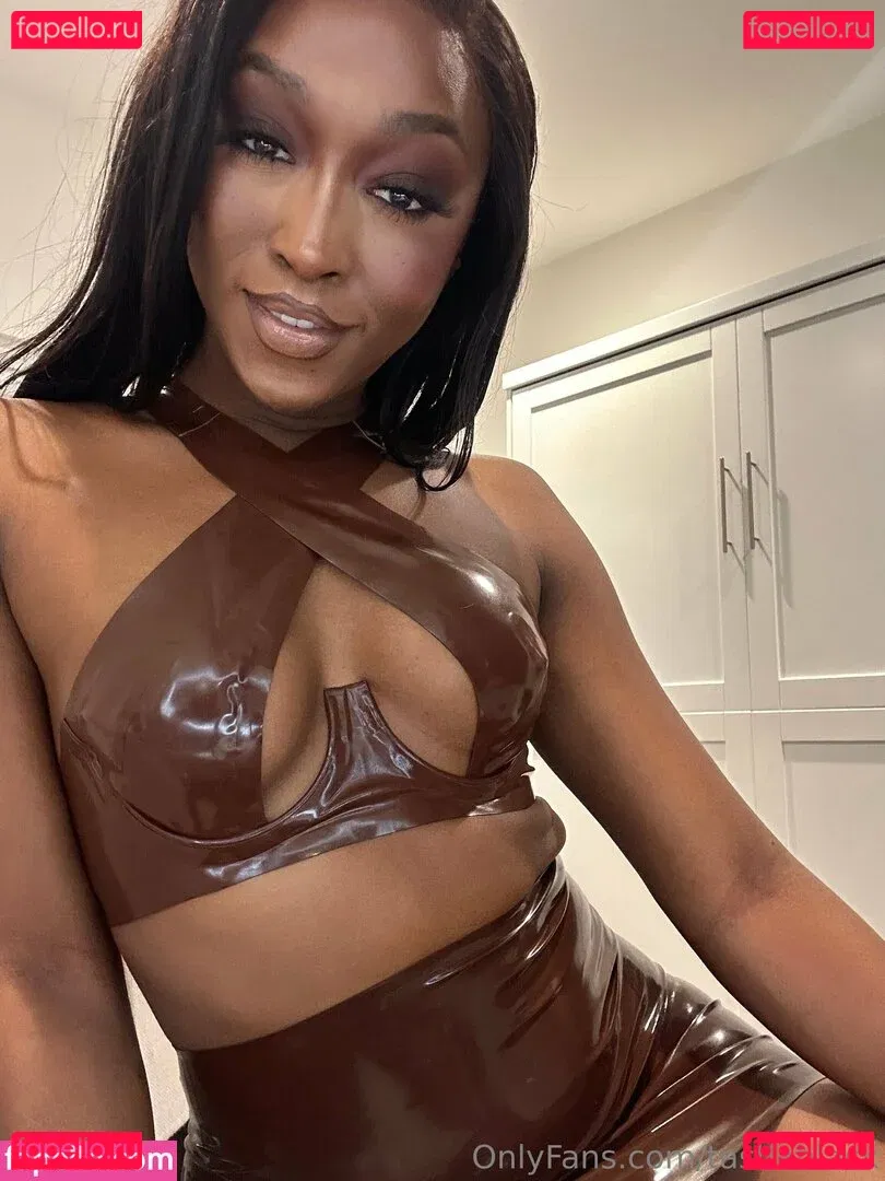 tashablack Onlyfans Photo Gallery 