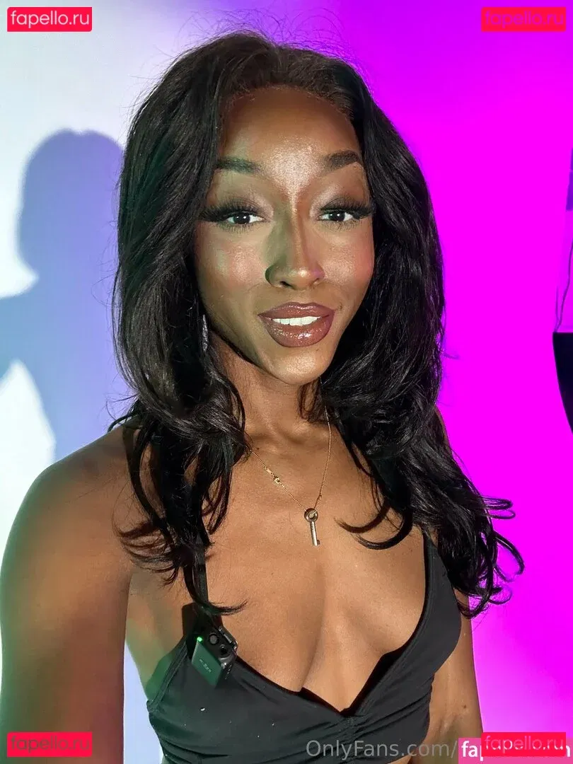 tashablack Onlyfans Photo Gallery 