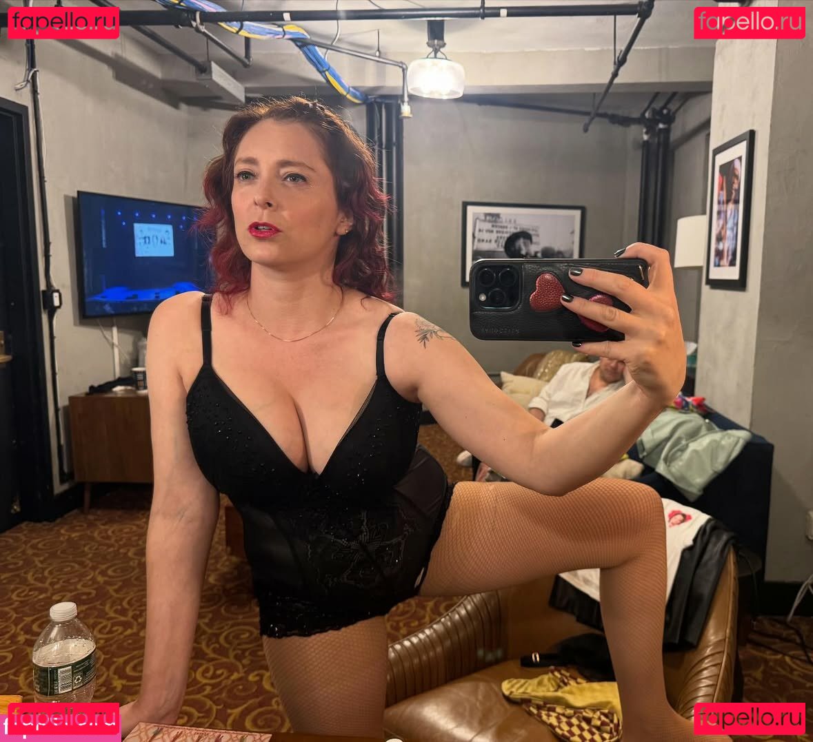 Rachel Bloom Nude Onlyfans Photo 5