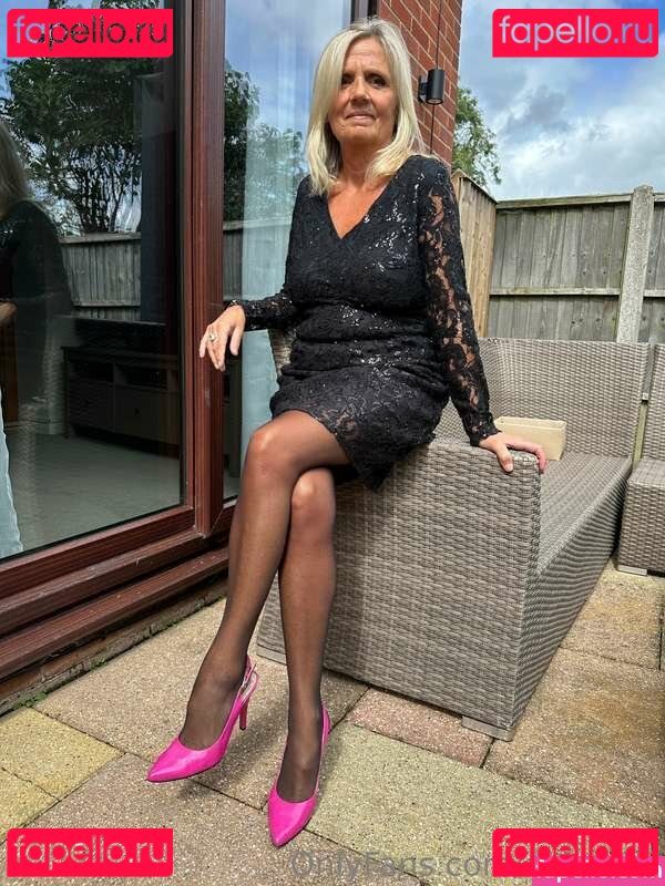 Dolly Bird Nude Onlyfans Photo 46
