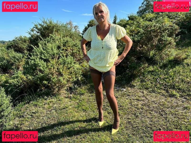 Dolly Bird Nude Onlyfans Photo 45
