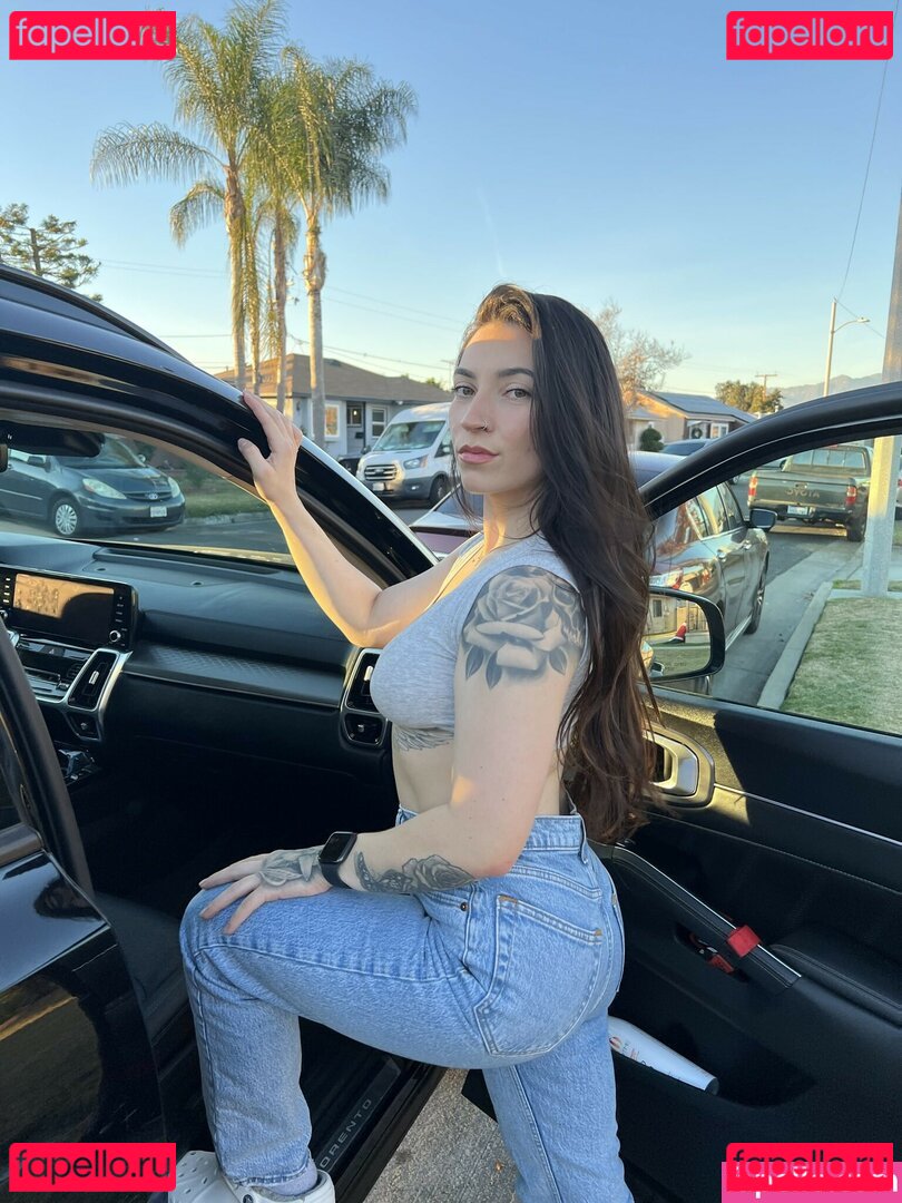 Raelynn Nude Onlyfans Photo 9