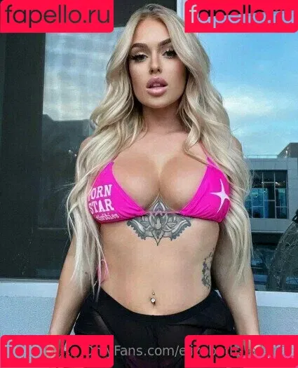elizabeth_moon1 Onlyfans Photo Gallery 