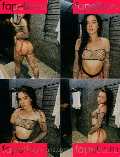 elizabeth_moon1 Onlyfans Photo Gallery 