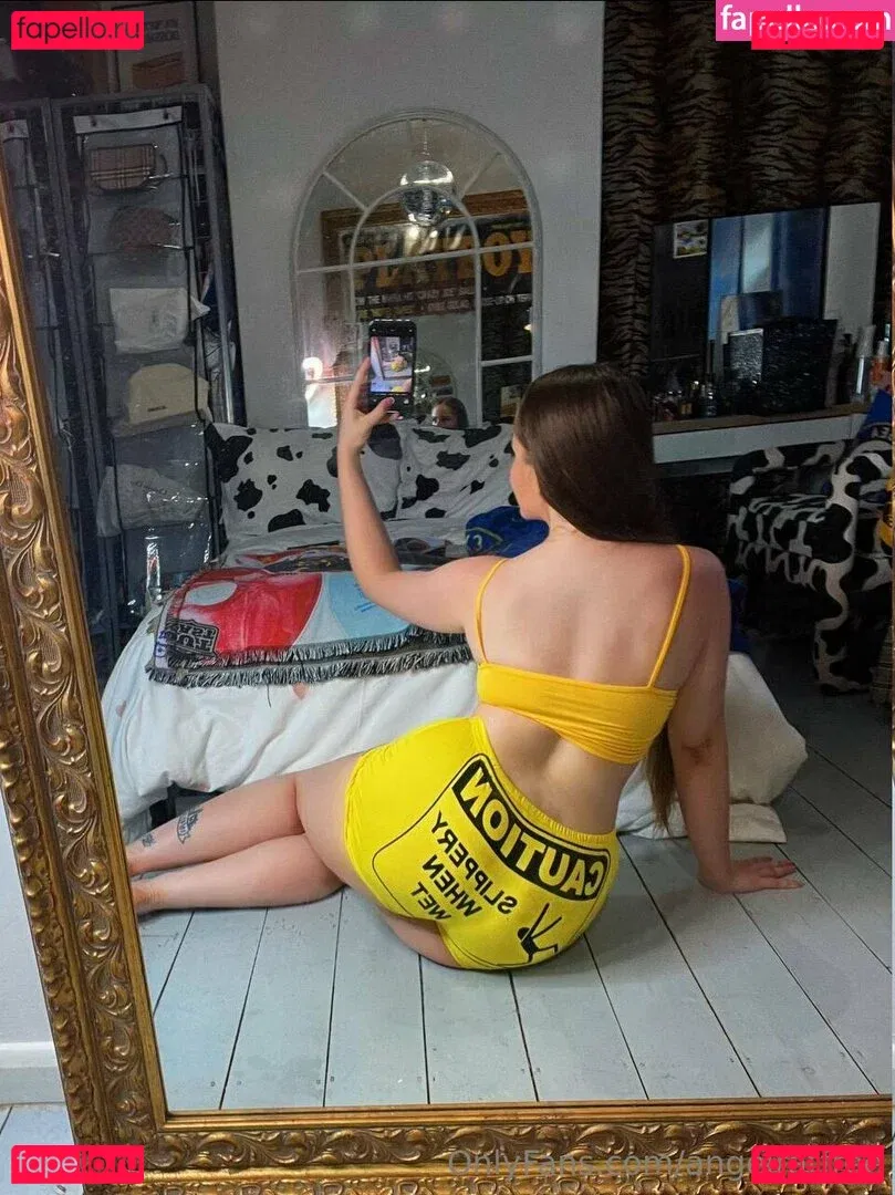 angelratfree Onlyfans Photo Gallery 
