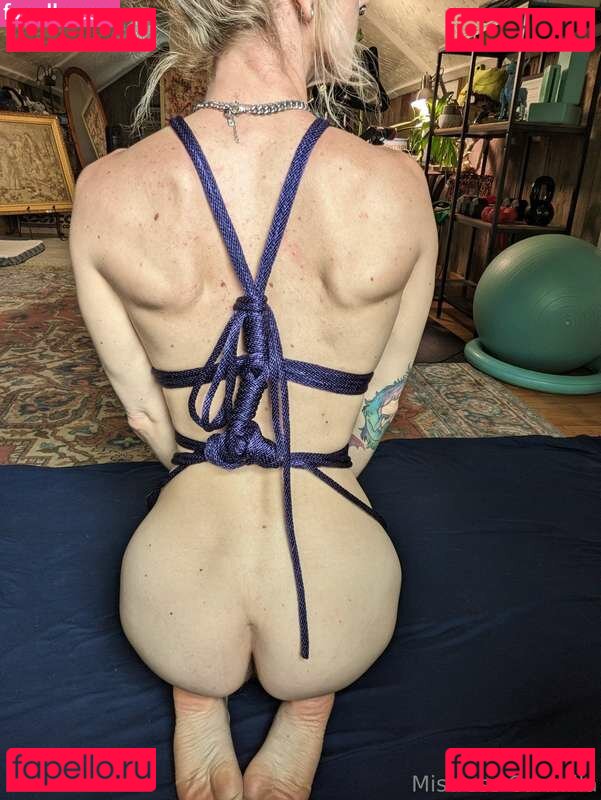 Carmilla Nude Onlyfans Photo 11