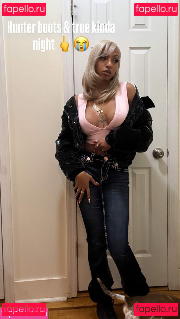 Belladonnas Nude Onlyfans Photo 37