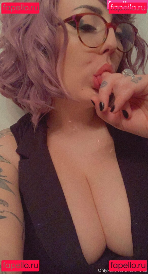 ronnimae Nude Onlyfans Photo 22