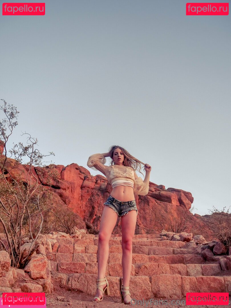 kathobbs Nude Onlyfans Photo 35