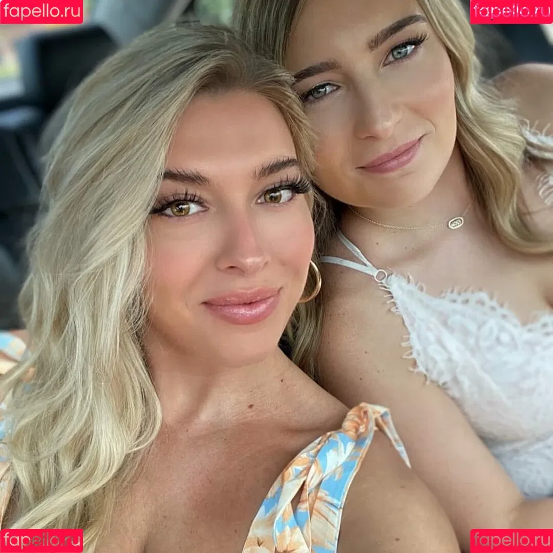 Taylor Mathis Onlyfans Photo Gallery 