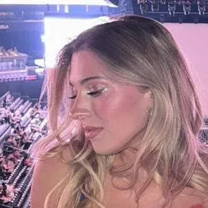 Taylor Mathis Onlyfans Photo Gallery 