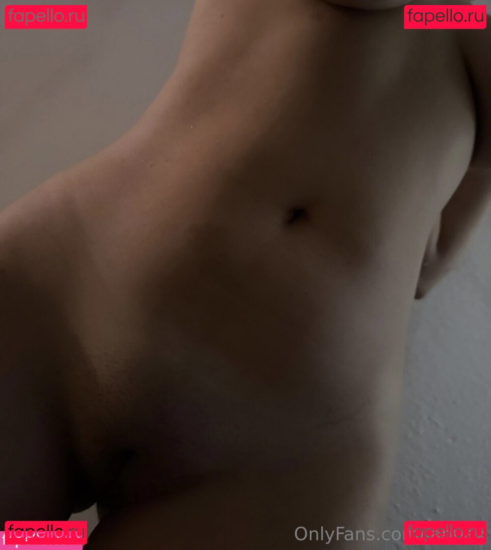 iannax Nude Onlyfans Photo 5