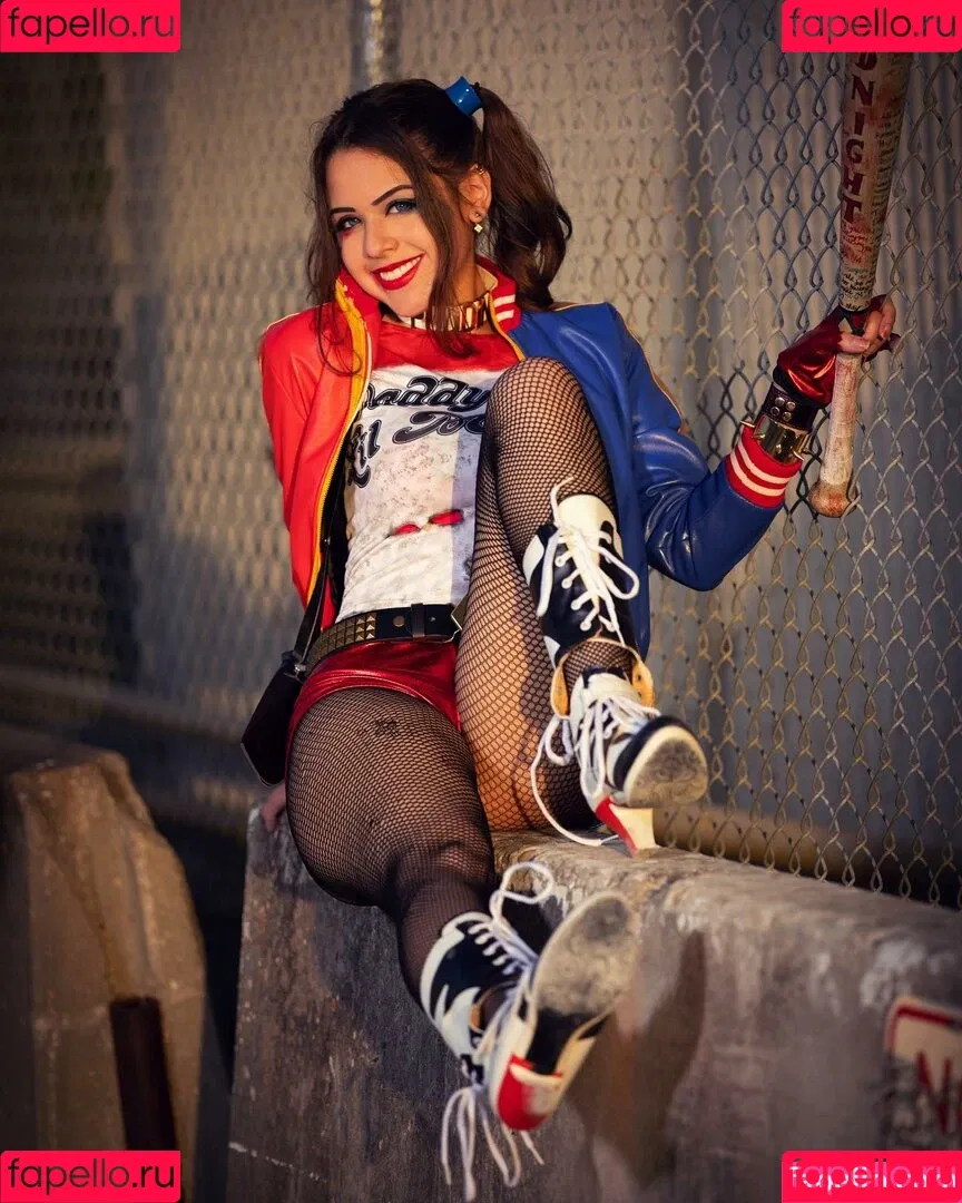 SnarkyJayCosplay Onlyfans Photo Gallery 