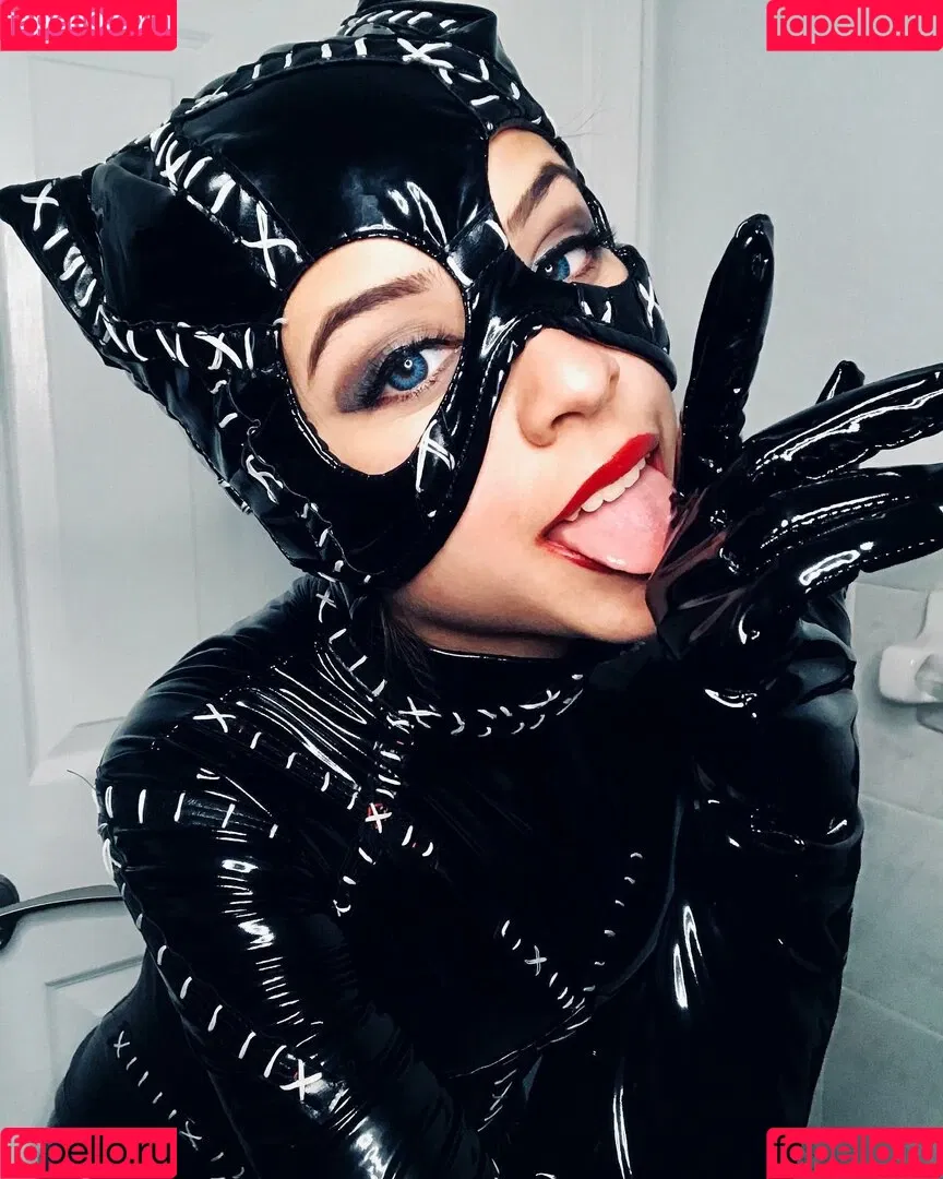 SnarkyJayCosplay Onlyfans Photo Gallery 