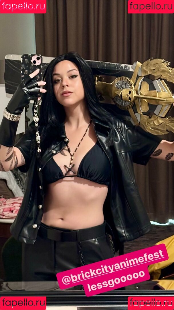 SnarkyJayCosplay Onlyfans Photo Gallery 