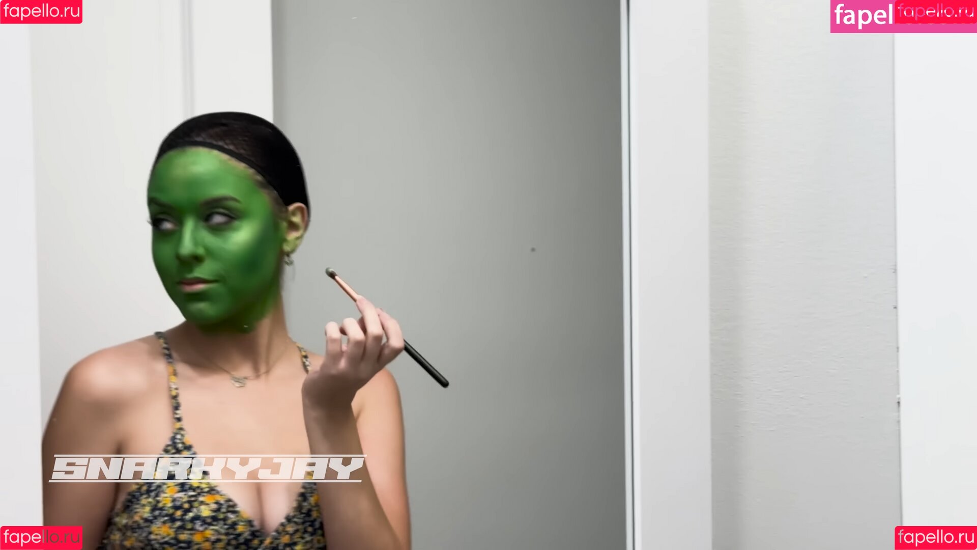 SnarkyJayCosplay Onlyfans Photo Gallery 