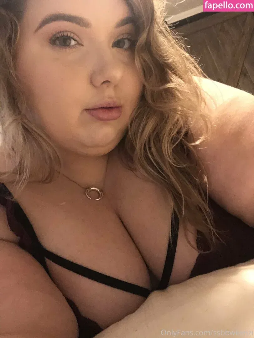 ssbbwkenzi Onlyfans Photo Gallery 