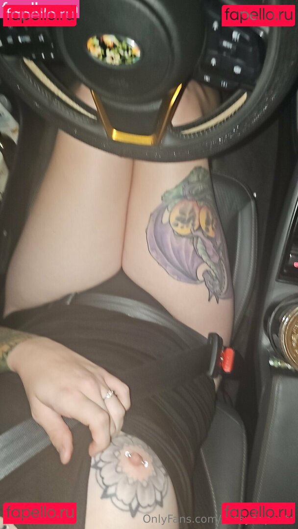 sassynopants Nude Onlyfans Photo 49