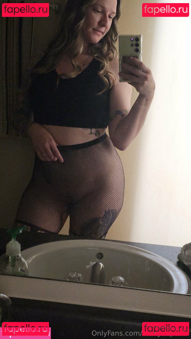 sassynopants Nude Onlyfans Photo 42