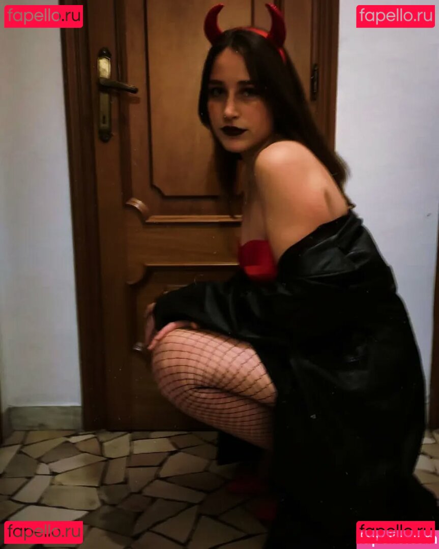 Viviolix Nude Onlyfans Photo 24