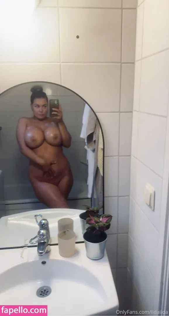 iidaiida Onlyfans Photo Gallery 