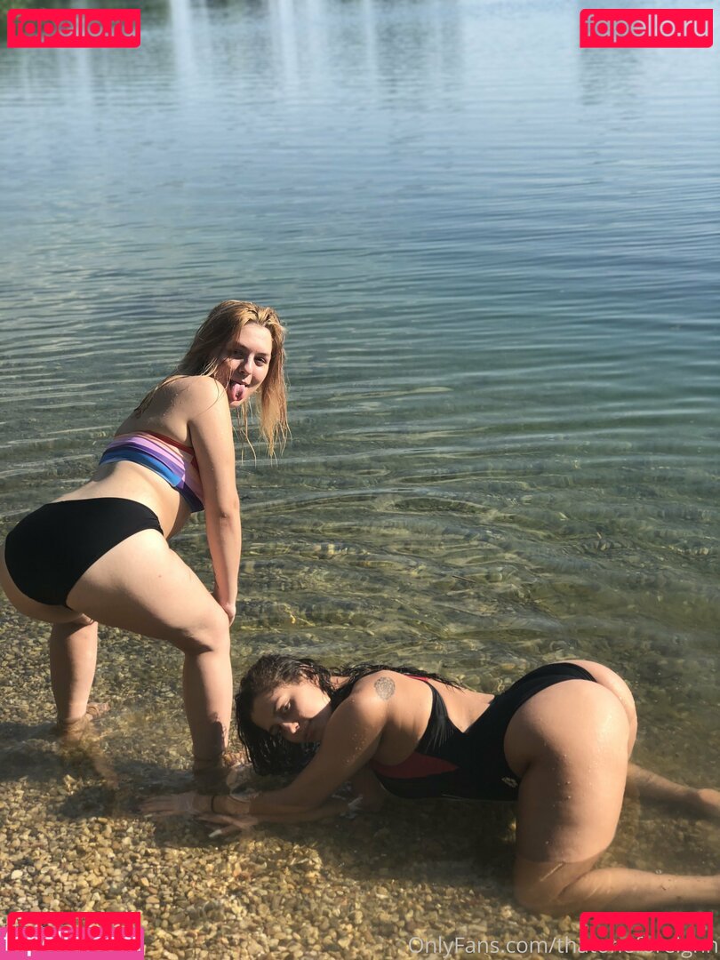 thatoneforeignn Nude Onlyfans Photo 9
