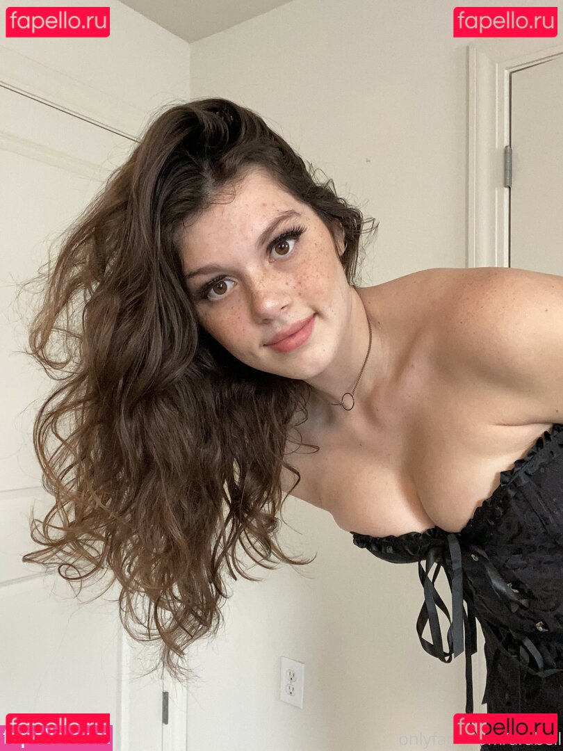 Arabell Nude Onlyfans Photo 43