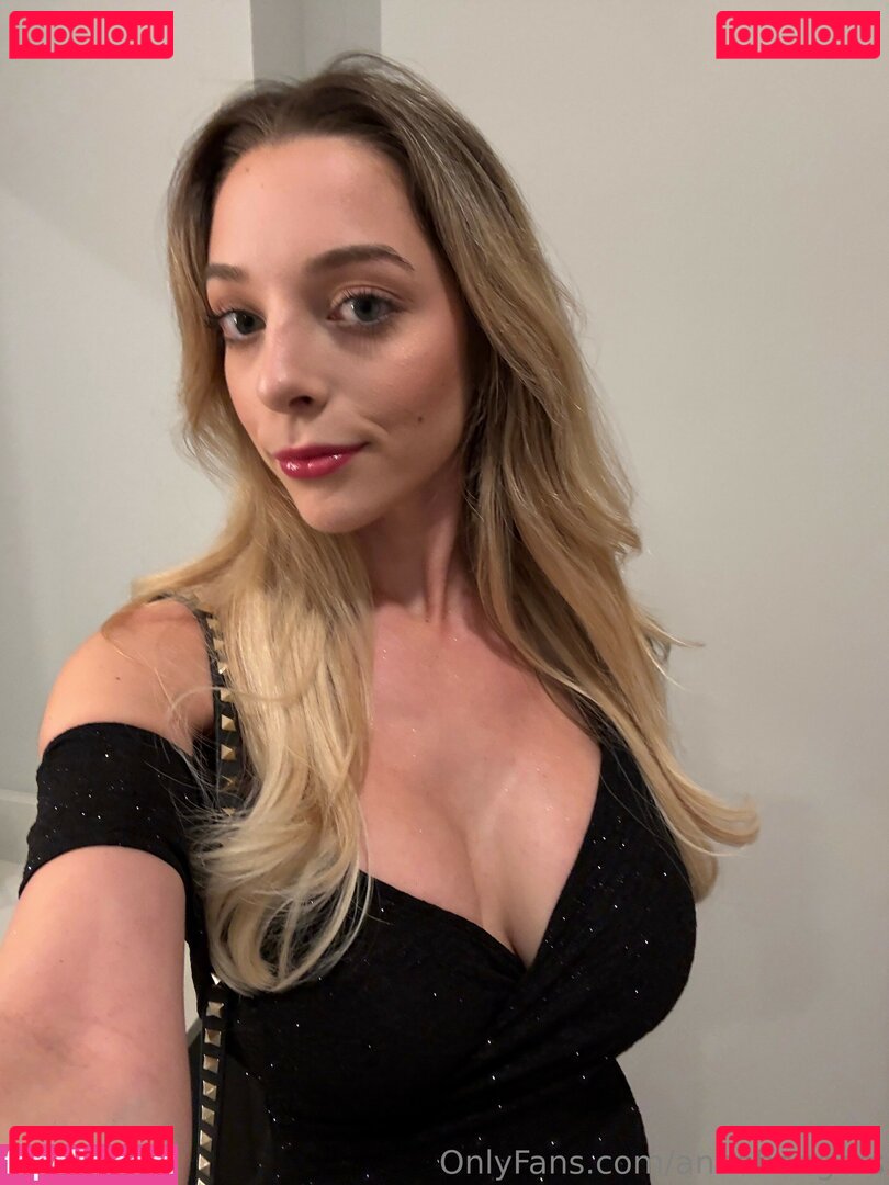 thatsoanna Nude Onlyfans Photo 9