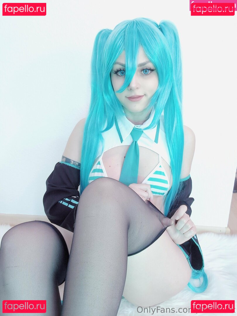 freealixx Nude Onlyfans Photo 9