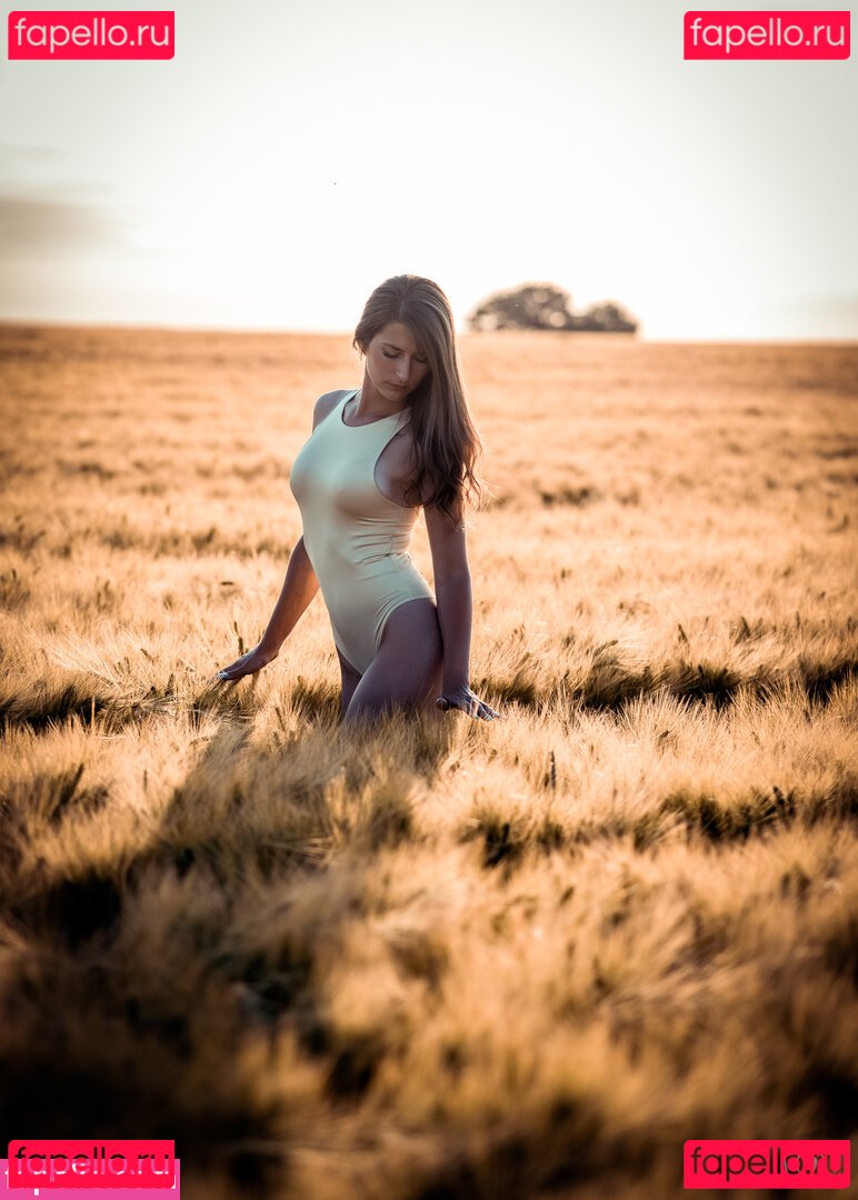 Isa._belle._ Nude Onlyfans Photo 192