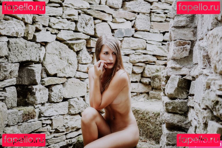 Isa._belle._ Nude Onlyfans Photo 48