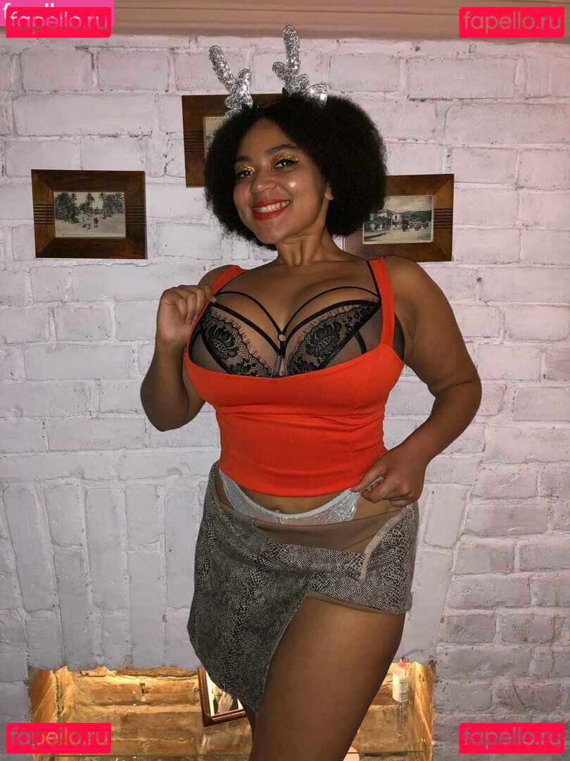 Roza Vasilishina Nude Onlyfans Photo 5