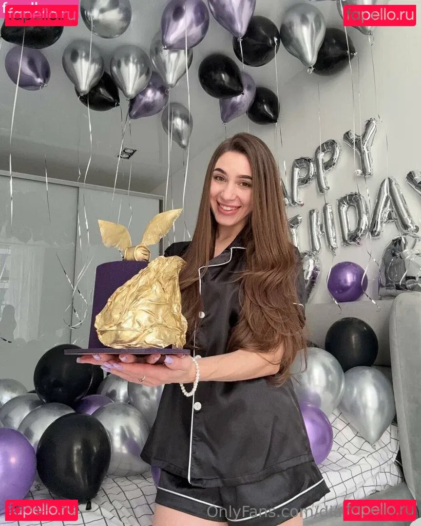 diana_foxley Onlyfans Photo Gallery 