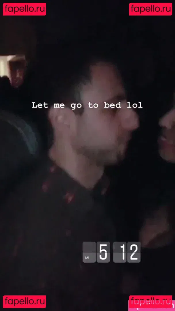 Tara Yazdi Onlyfans Photo Gallery 