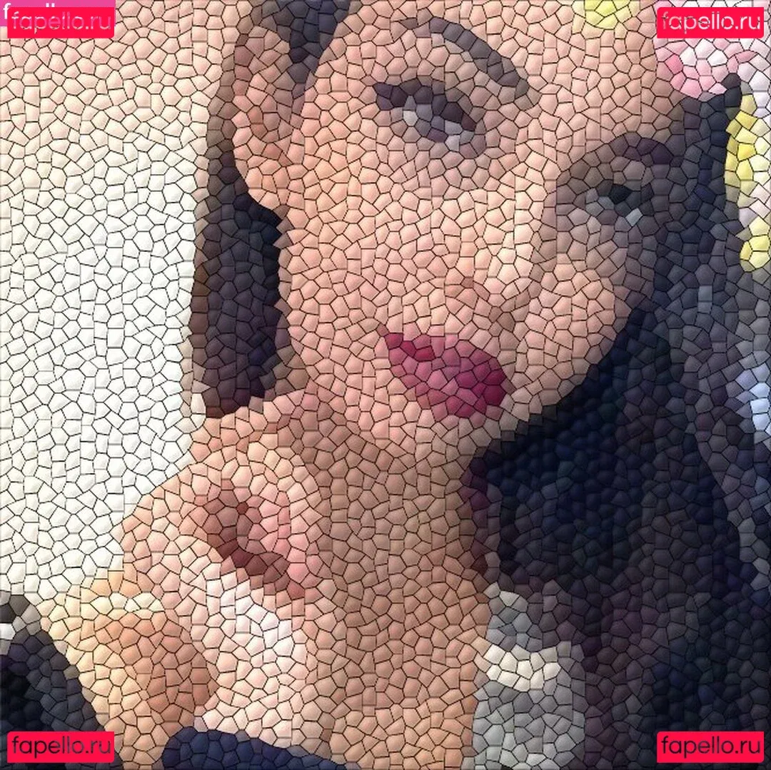 Tara Yazdi Onlyfans Photo Gallery 