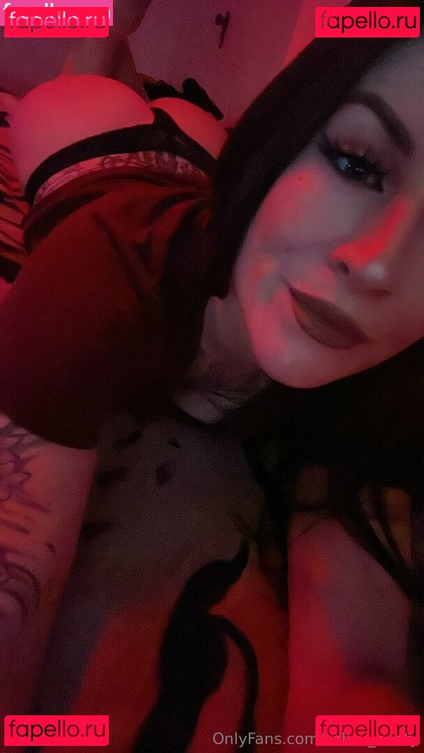 c.nicole Nude Onlyfans Photo 36