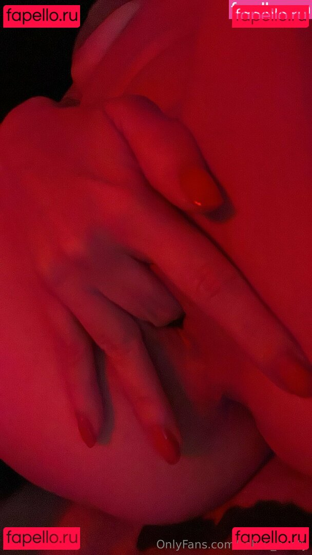 c.nicole Nude Onlyfans Photo 34