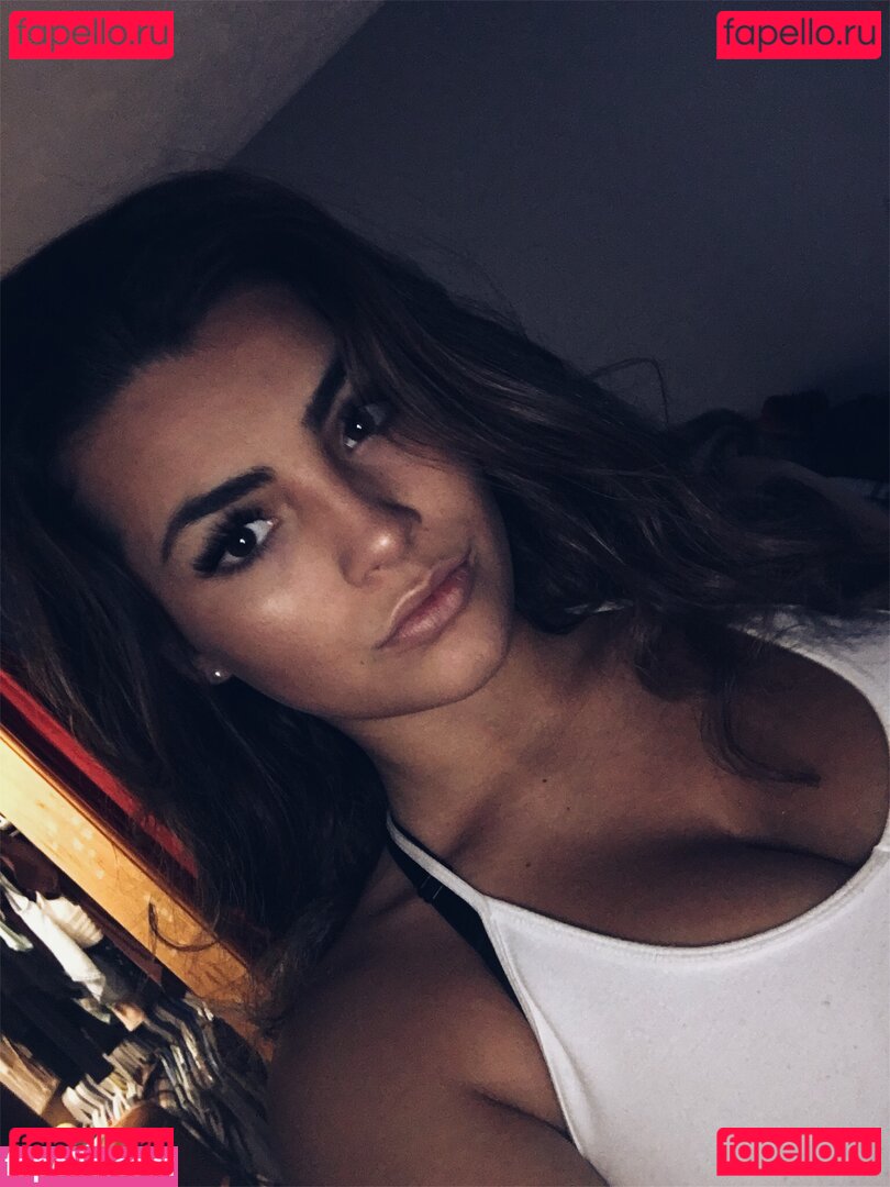 Kylie Manue Nude Onlyfans Photo 8