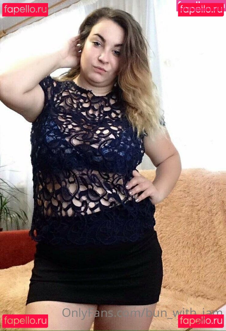 bun_with_jam Nude Onlyfans Photo 45