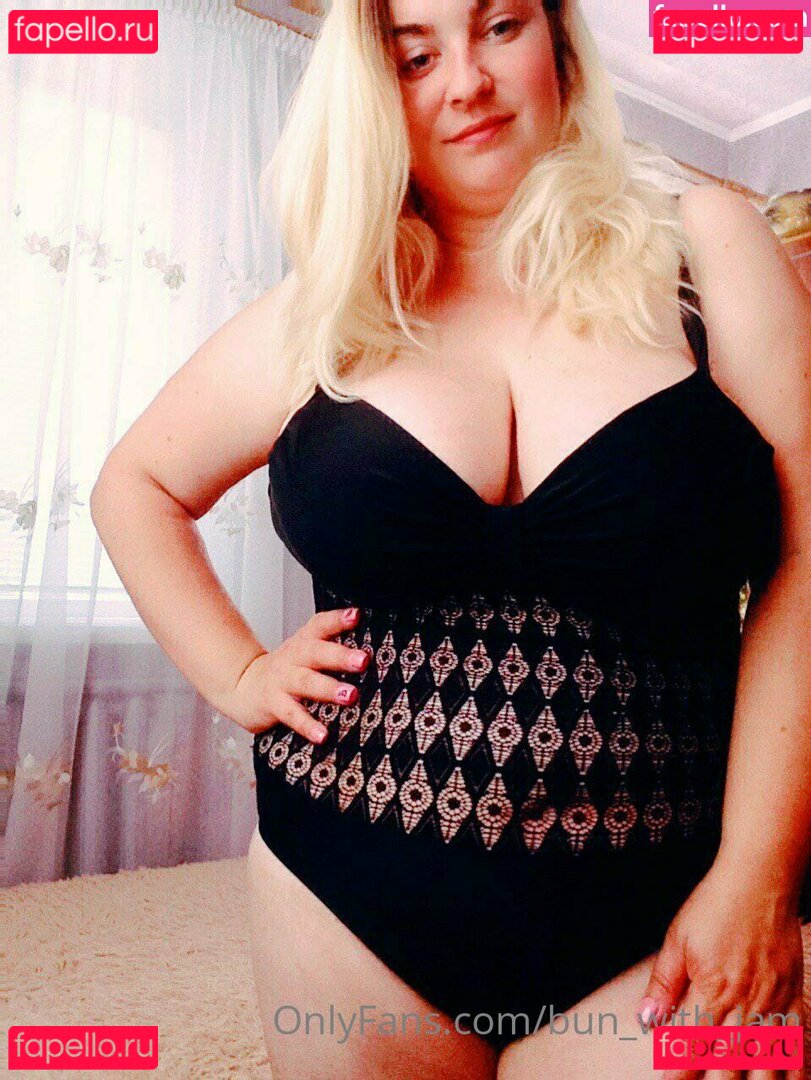 bun_with_jam Nude Onlyfans Photo 32