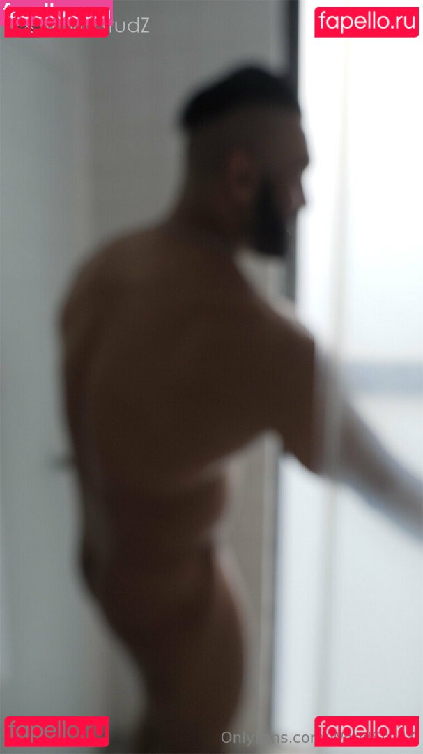 worldstudz Nude Onlyfans Photo 21